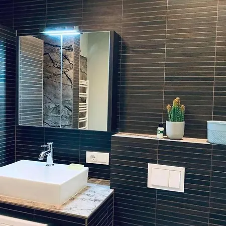 Botanical Manor Apartman Kaunas