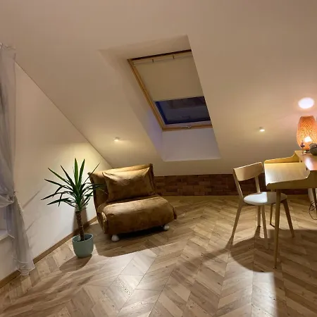 Botanical Manor Apartamento Kaunas