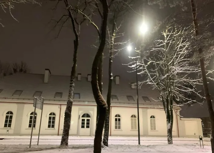 Botanical Manor Apartamento Kaunas